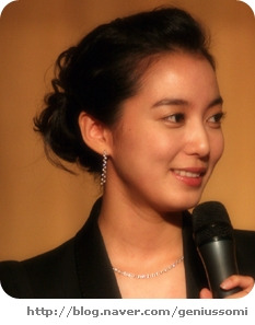 업헤어 이미지