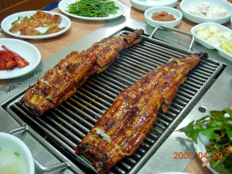 옛날돌집 이미지